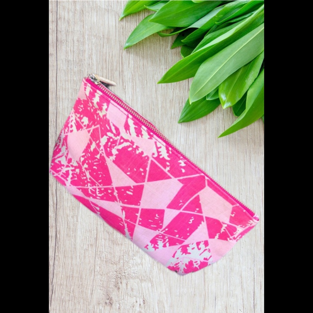 Vintage Pink Cosmetic/Makeup Bag 1980 Retro